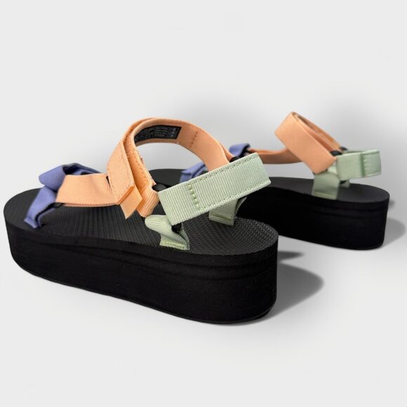 Teva Platform Universal Sandal Multi-Color Women’s 10 (1008844) Adjustable New - Picture 7 of 10